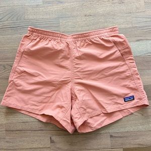 Patagonia baggies 5” mellow melon